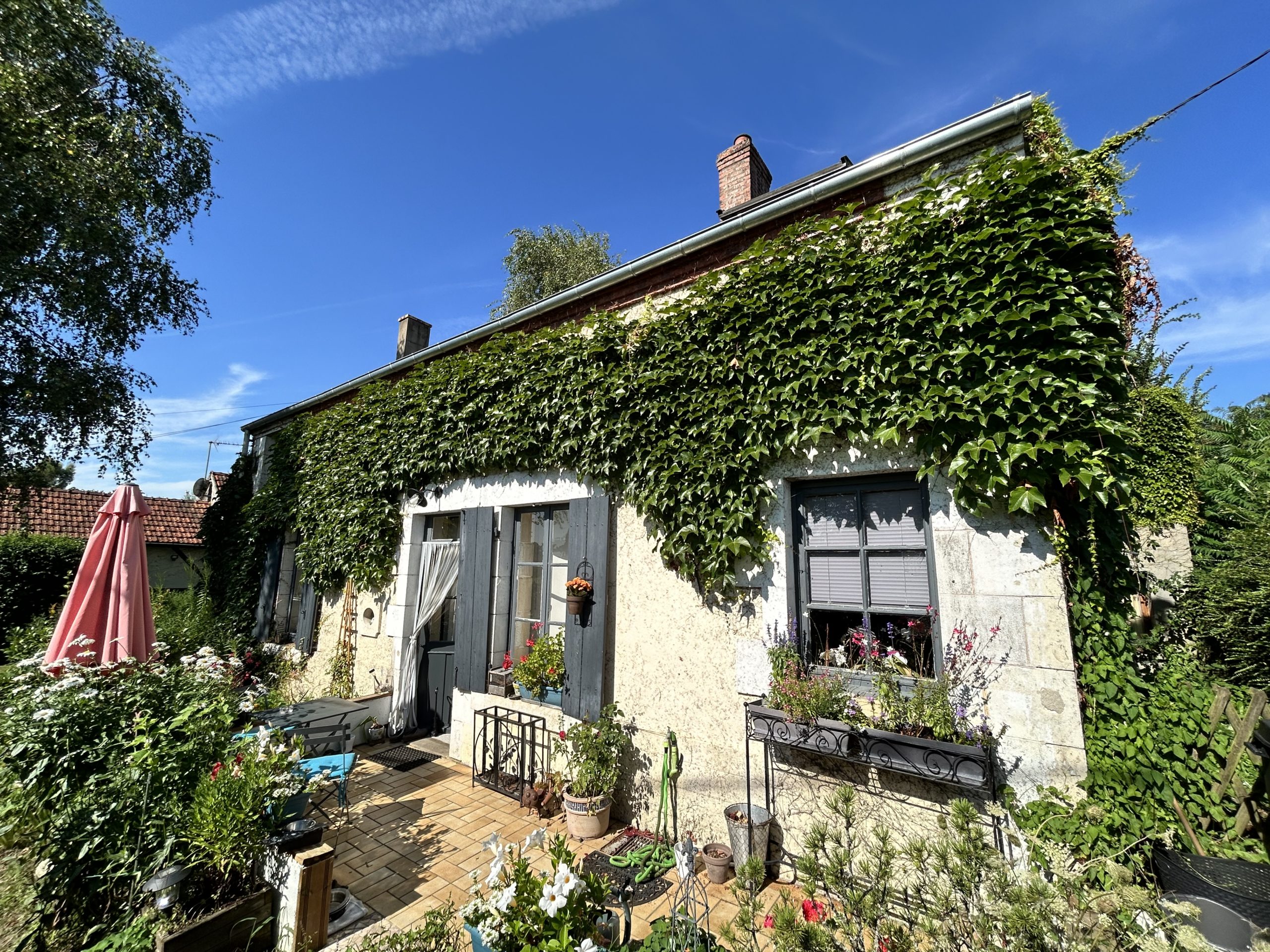 Dans le CHER – 6,5 km de LA CHARITÉ SUR LOIRE (réf.1426)